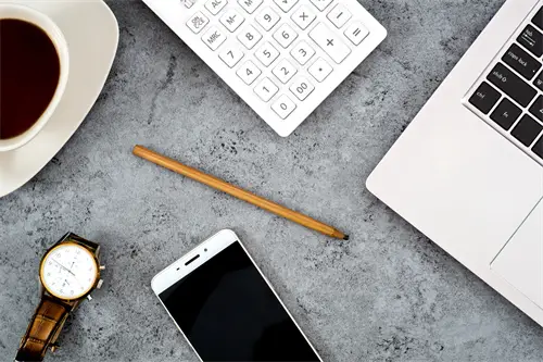 铁轨拍照教程美食攻略